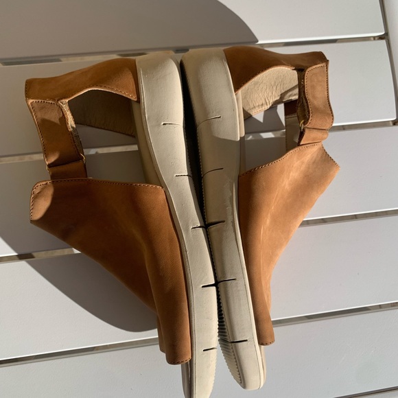 The FLEXX tan leather sandals size 10 (European 42) - Picture 12 of 16